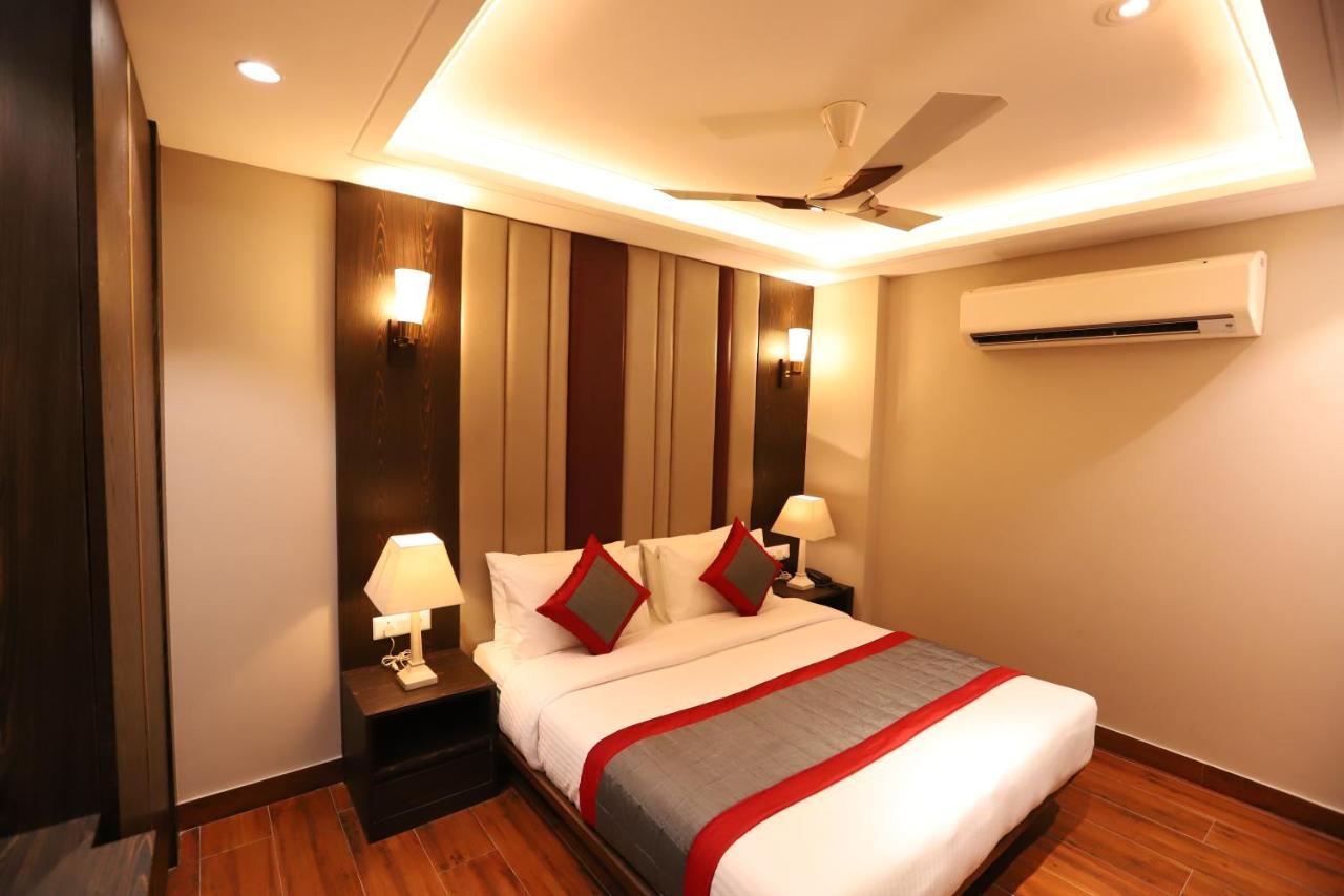 Hotel The Magic Tree - Paharganj นิวเดลี ภายนอก รูปภาพ