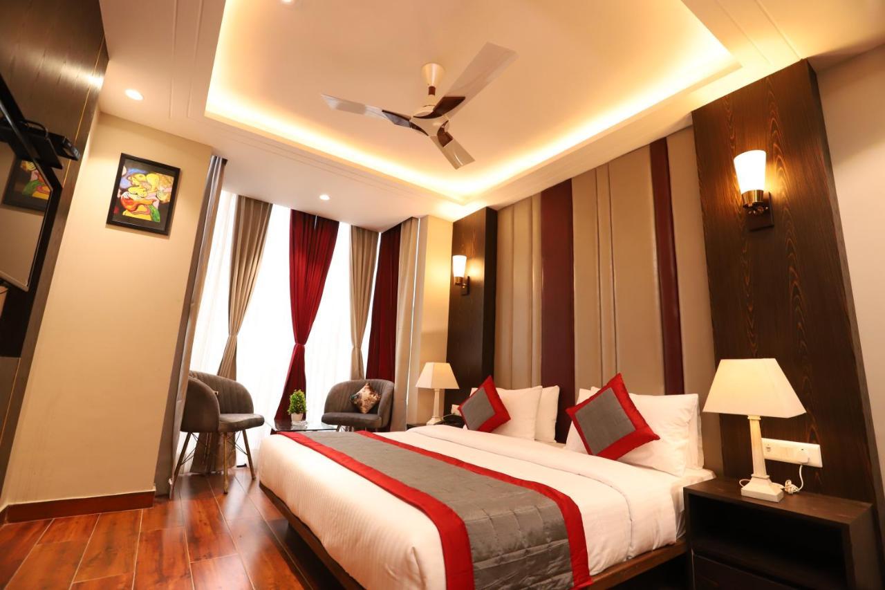 Hotel The Magic Tree - Paharganj นิวเดลี ภายนอก รูปภาพ