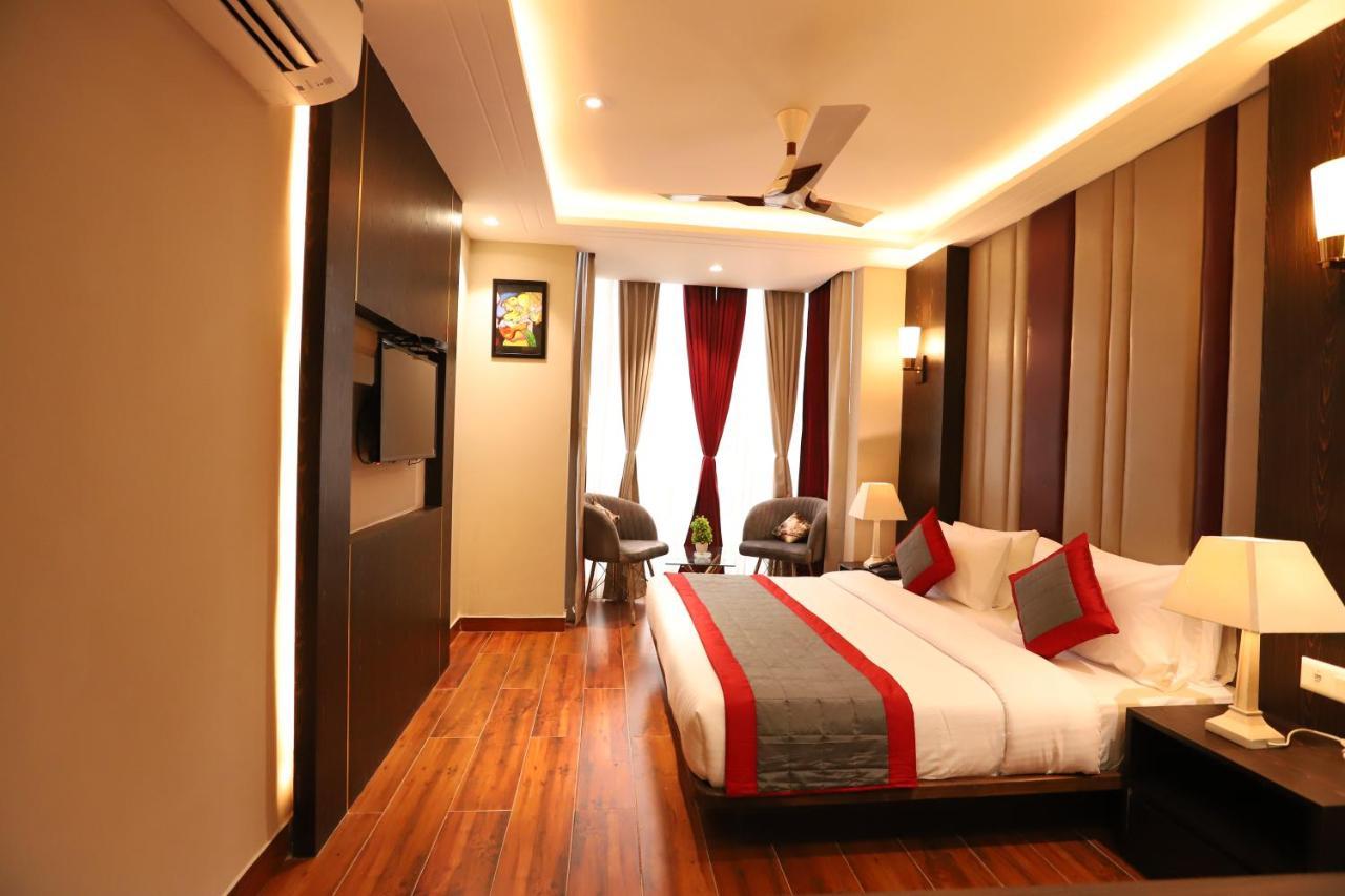 Hotel The Magic Tree - Paharganj นิวเดลี ภายนอก รูปภาพ